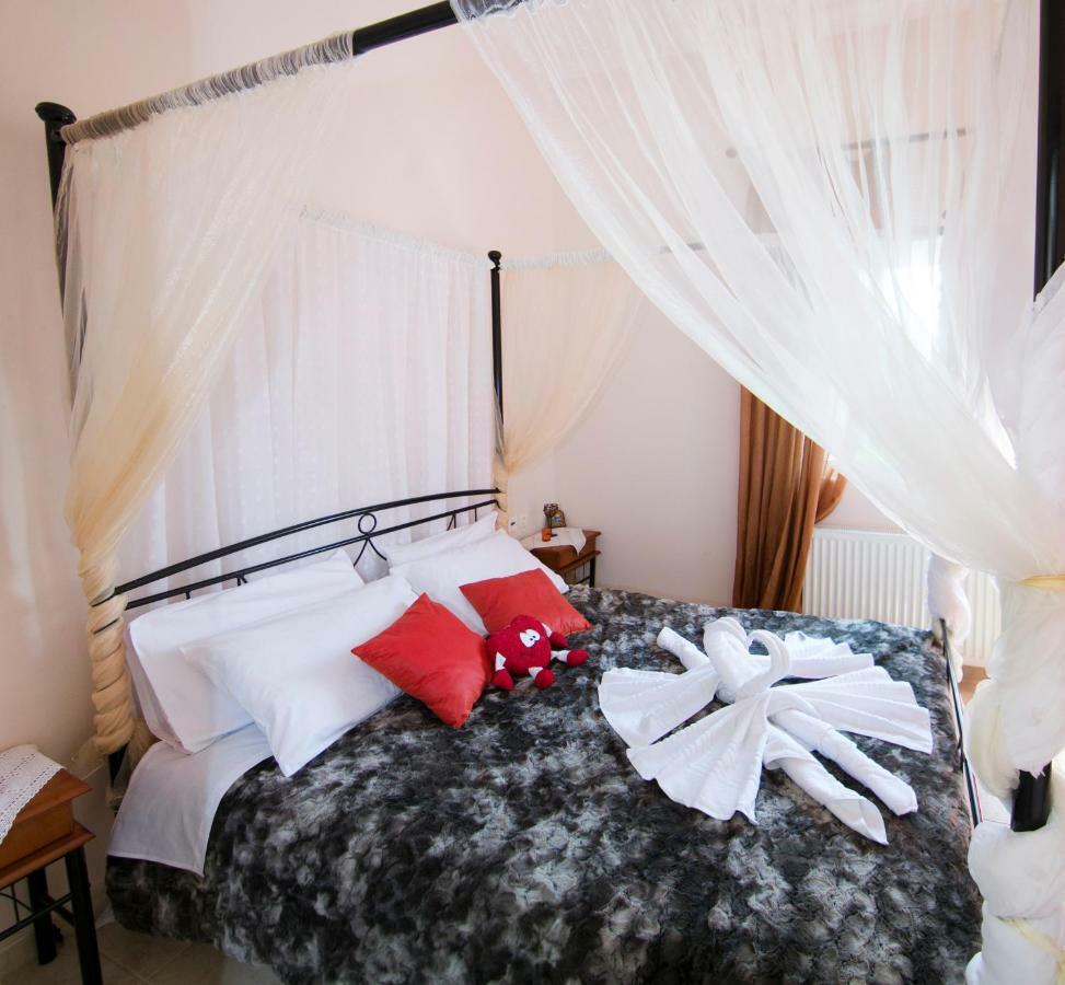Kissamos Luxurious House Guest House Exterior photo